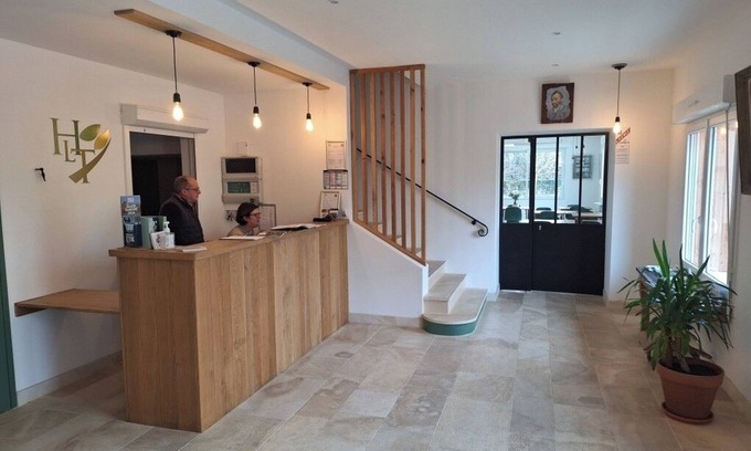 Bruere-Allichamps Hôtel | Logis Hôtel Les TILLEULS