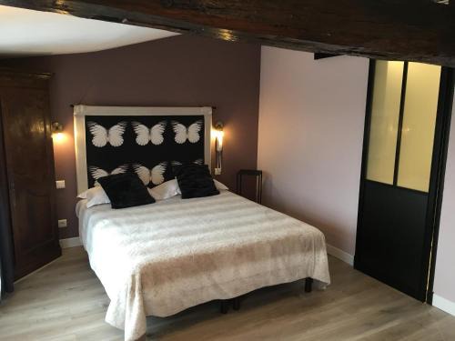 Le Gua Hôtel | Logis Hôtel Le Moulin de Chalons