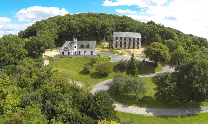 La Roche-Clermault Hôtel | LOGIS Hôtel-restaurant IMAGO