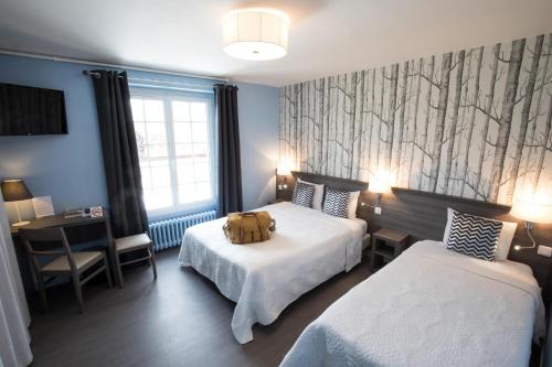 Le Mele-sur-Sarthe Hôtel | Logis Hôtel Restaurant de la Poste