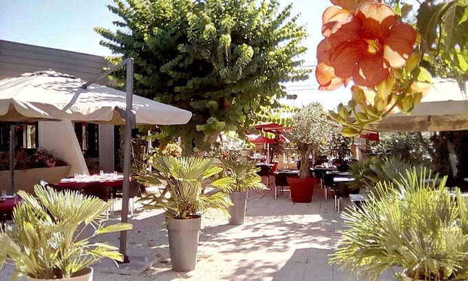 Gondrin Hôtel | Logis Hôtel Restaurant Le Pardaillan