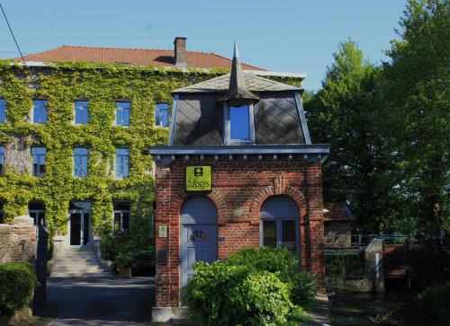 Artres Hôtel | LOGIS HÔTEL-RESTAURANT - Le Moulin d'Artres