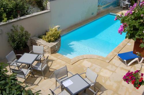 Mont d'Arene Hôtel | Logis Hotel au tambour