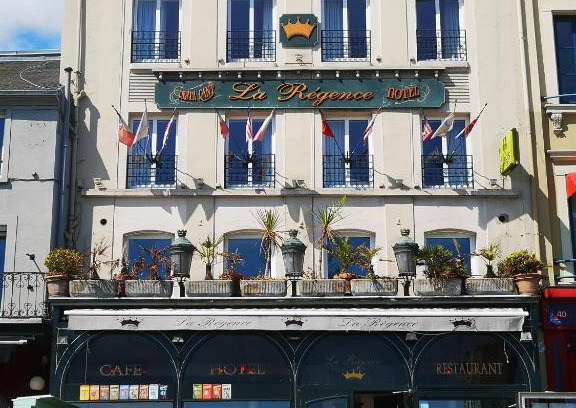 Cherbourg-en-Cotentin Hôtel | Logis HOTEL RESTAURANT La Régence