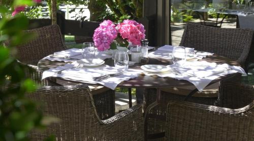 Saint-Junien Hôtel | Logis Hotel - Restaurant Le Relais de Comodoliac