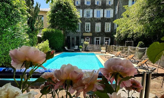 Lacaune Hôtel | Logis Le Relais de Fusies