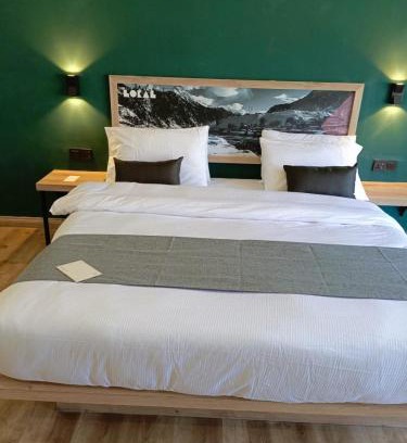 Kalam Hôtel | LOKAL Rooms x Kalam (Valley)