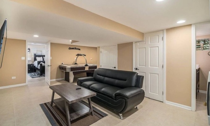 Lombard Maison | Lombard FHS Rental