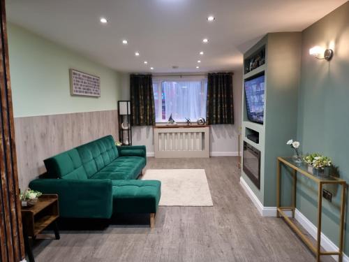 Tooting Maison | London Tooting Entire 2 Bedroom Family House