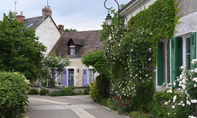 Chedigny Maison | Longére Mille et une roses