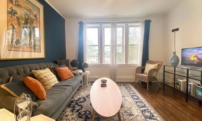 Detroit Appartement | Long-Term Haven Ideal for Nurses & Travelers