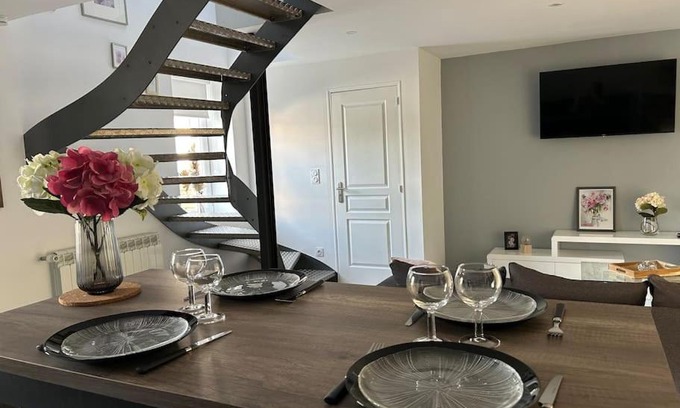 Digoin Appartement | LONOMA - Maison entière terrasse couverte et jardin clos