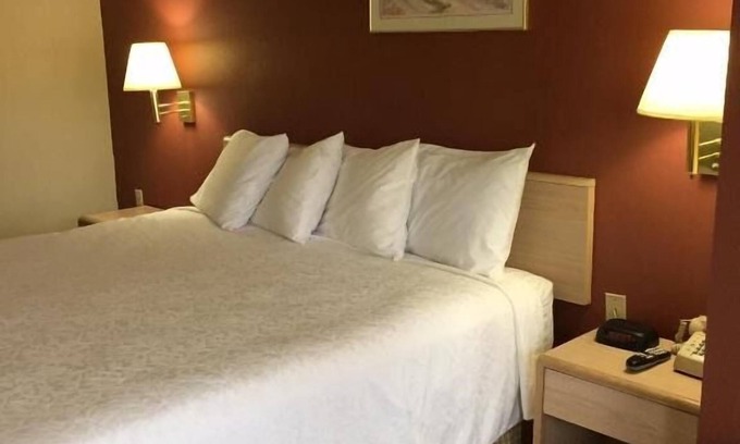 Cabot Station Balnéaire | Look No Further! Free Breakfast & Parking, Pool, Minutes to Cambridge Park