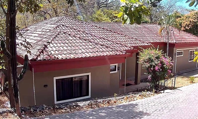 Panama Beach Maison | Looking for privacy and close proximity to the beach?