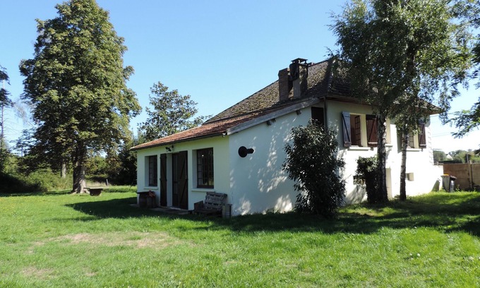 Les Houches Maison | L’Opporak, a country house near Auxerre