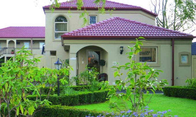 Riccarton Hôtel | Lorenzo Motor Lodge