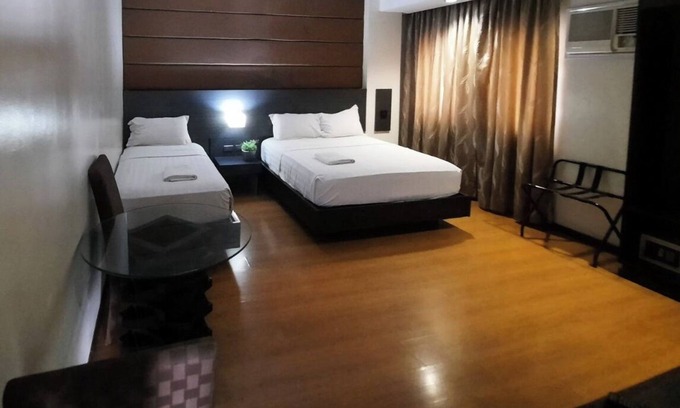 Bangkal Hôtel | Lorenzzo Suites Hotel