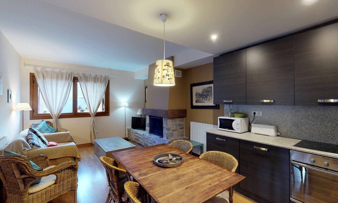 Escarrilla Appartement | Los Altos de Escarrilla - Tu Casa en los Pirineos - 2 Dorm y 1 Baños 31BC