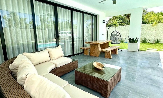 La Ceiba Maison | Los Cacaos by GC. A 3-bedroom house in lovely Las Terrenas with WiFi, AC
