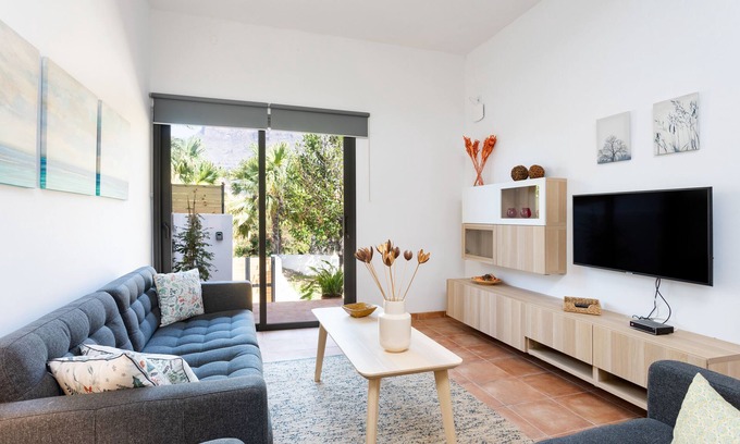 Vueltas Maison | Los Mirlos1 Pareado con 3dormitorios 2baños Jardín y Solarium