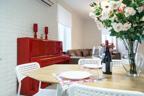 Mykolaiv Appartement | Lotos for You Apartments 2, RED PIANO