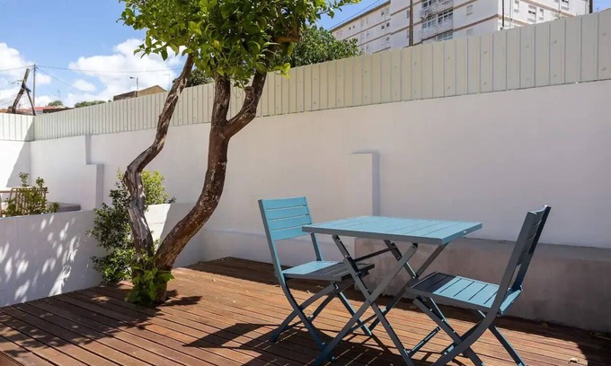 Beato Appartement | Lots of sun and a Private Garden at Beato