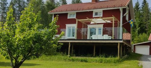 Bollnas Maison | Lottefors Logi