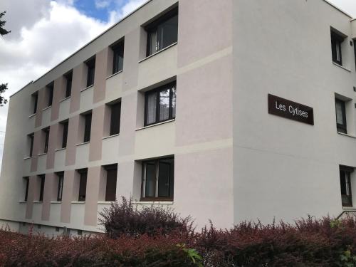 Nevers Appartement | Loue Chambres vert bâtiment les cytises 11 ou 13 rue de la motte Nevers 58000