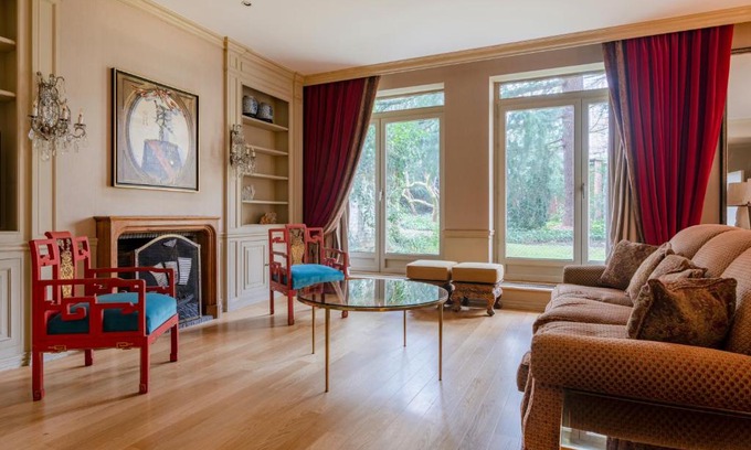 Ixelles Appartement | Louise Royal Residence