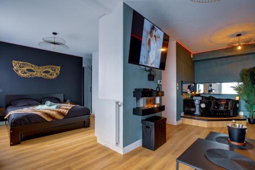 Aucamville Appartement | Love Room - Balnéo - Insolite- Détente
