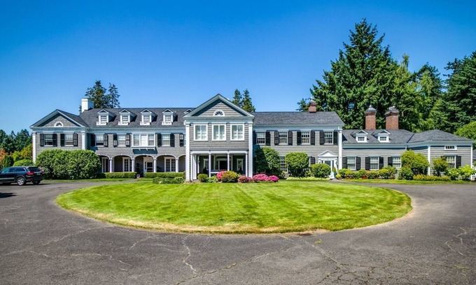 Bridlemile Appartement | Lovely 1bd/1bath suite at historical Wilcox Estate