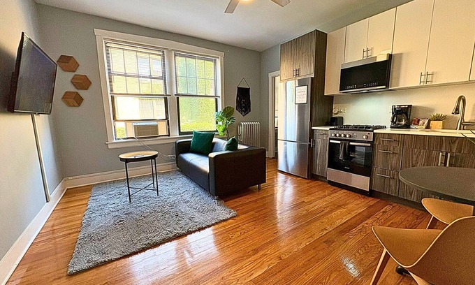 Roscoe Village Appartement | Lovely 1BR Apt in Lakeview