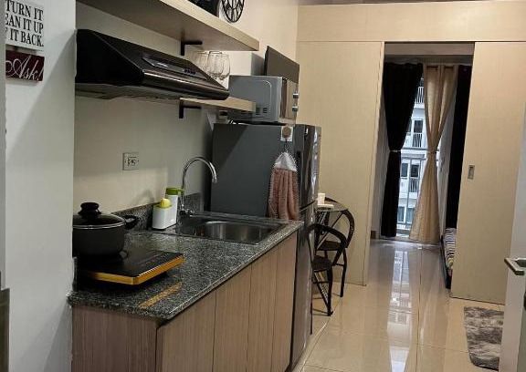 Las Pinas Appartement | Lovely 1BR Condo @ SM Southmall w/Netflix & High Speed WIFI
