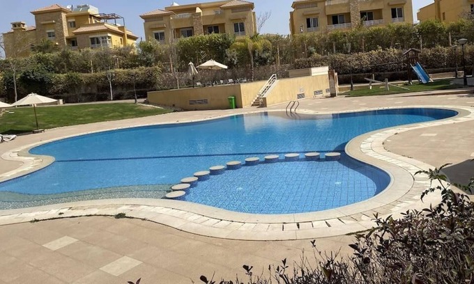 Sheikh Zayed City Appartement | Lovely 3-bedroom rental unit with pool in sheihk Zayed city