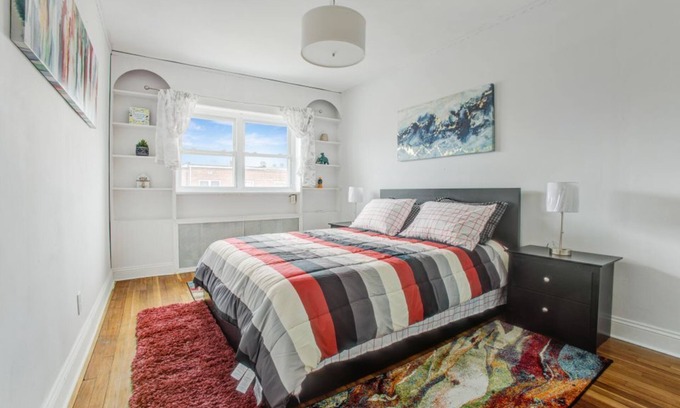 Canarsie Appartement | Lovely 3 bedroom Apartment with full kitchen, DR/4 beds/1.5Bathroom