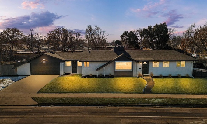 North Park Hill Maison | Lovely 3-bedroom house 5 minutes from Denver Zoo and 10 min from Downtown!
