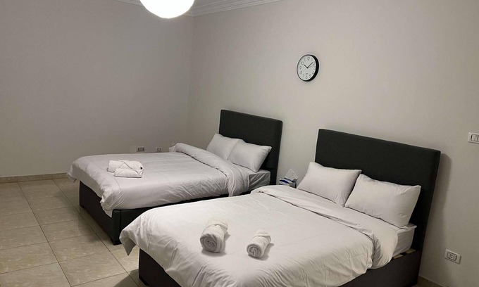 As-Sajil Appartement | Lovely 3-Bedroom Serviced Apartment with Nile View