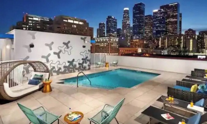 Little Tokyo Appartement | Lovely 3BR Apt w/ Balcony & Rooftop Pool + Views