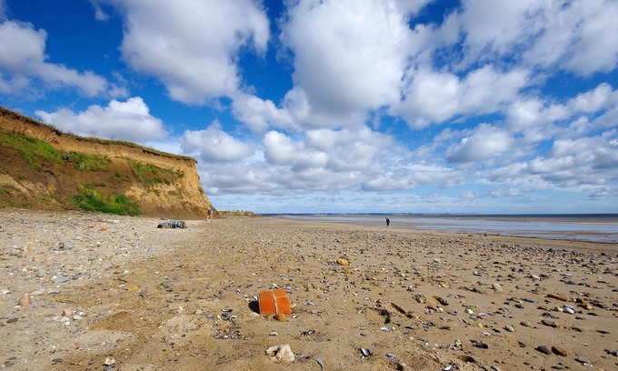 Barmston Maison | Lovely 6 berth caravan for hire at Barmston Beach Holiday Park ref 62019O