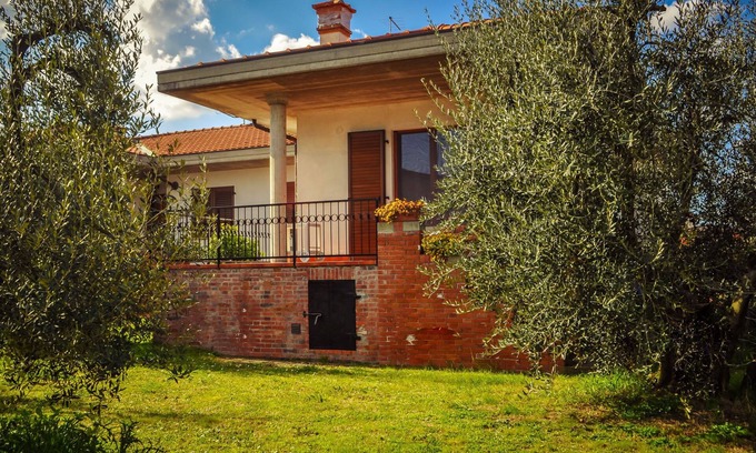 Pergine Valdarno Appartement | Joli appartement pour 4 personnes avec WIFI, TV et patio, près de Arezzo
