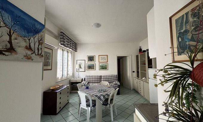 Copanello Appartement | Lovely apartment 1 minute walk from the lovely beach of Copanello