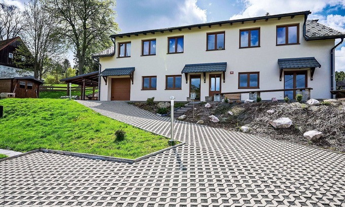 Nova Ves nad Nisou Appartement | Confortable appartement pour 5 personnes avec WIFI, TV et terrasse