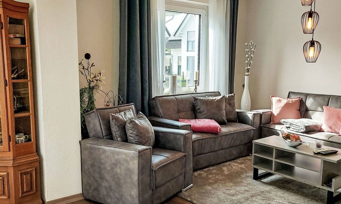 Bad Pyrmont Appartement | Confortable appartement pour 2 personnes avec WIFI, TV et terrasse