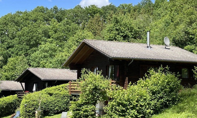 Schoenecken Appartement | Bel appartement pour 4 personnes avec WIFI, TV, patio, animaux admis et parking