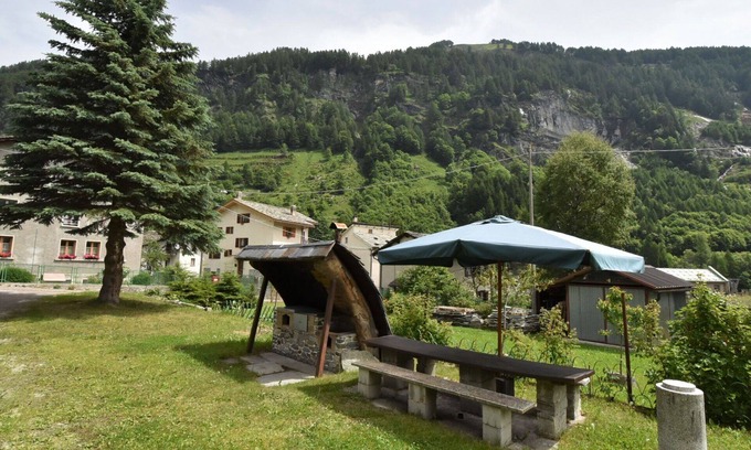 Isola Appartement | Joli appartement pour 5 personnes avec WIFI, TV, terrasse, animaux admis et parking