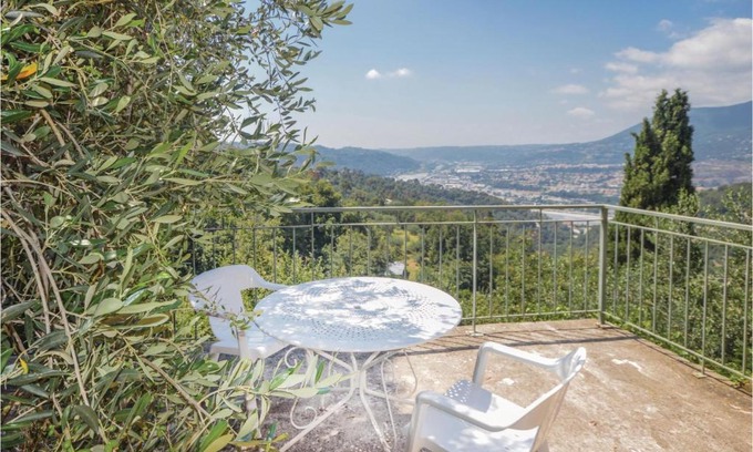Porcio Appartement | Lovely Apartment In Castagniers