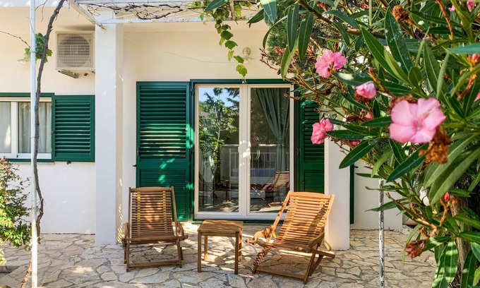 Cesarica Appartement | Bel appartement à Cesarica avec WiFi