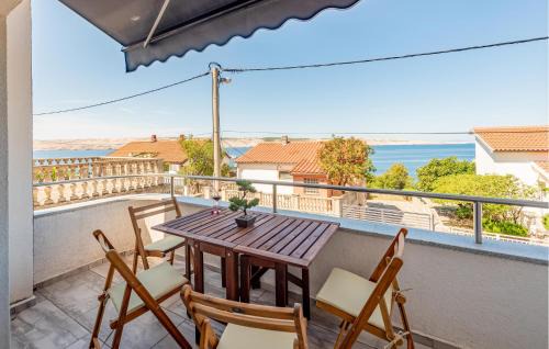 Prizna Appartement | Lovely Apartment In Prizna With Wifi