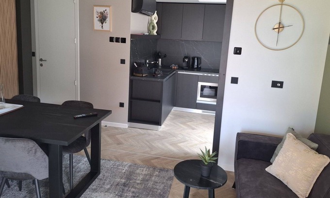 Ossiach Maison | Confortable appartement dans une maison de vacances pour 4 personnes avec WIFI, TV et terrasse