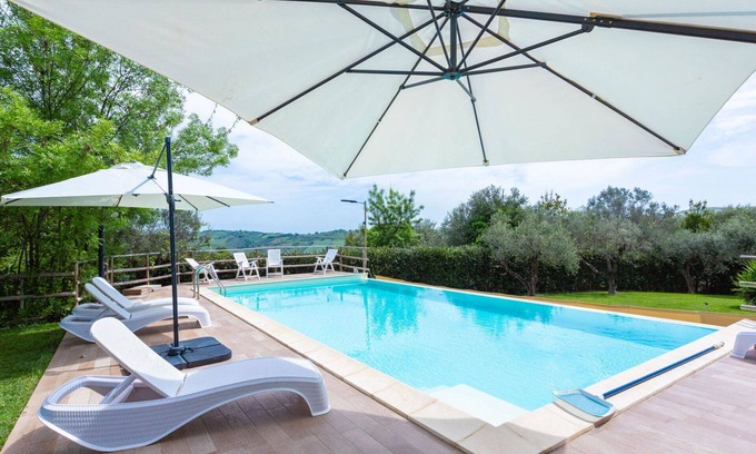 Casalbordino Maison | Confortable appartement dans une maison de vacances avec piscine, WIFI, TV et terrasse